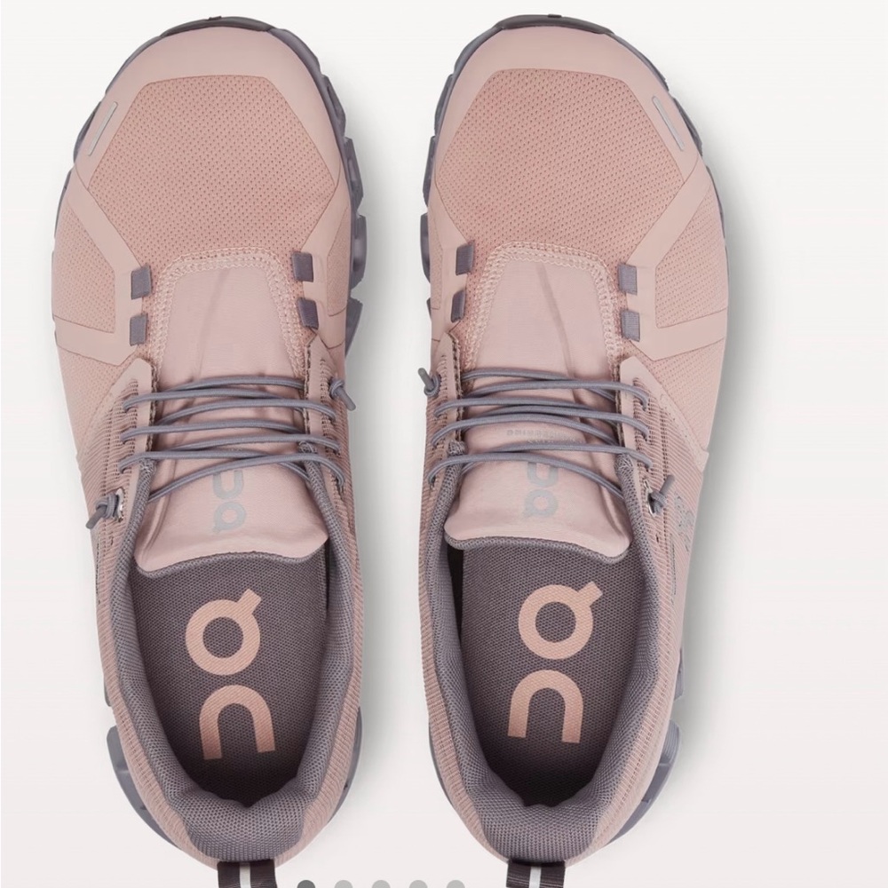 Women’s On Cloud